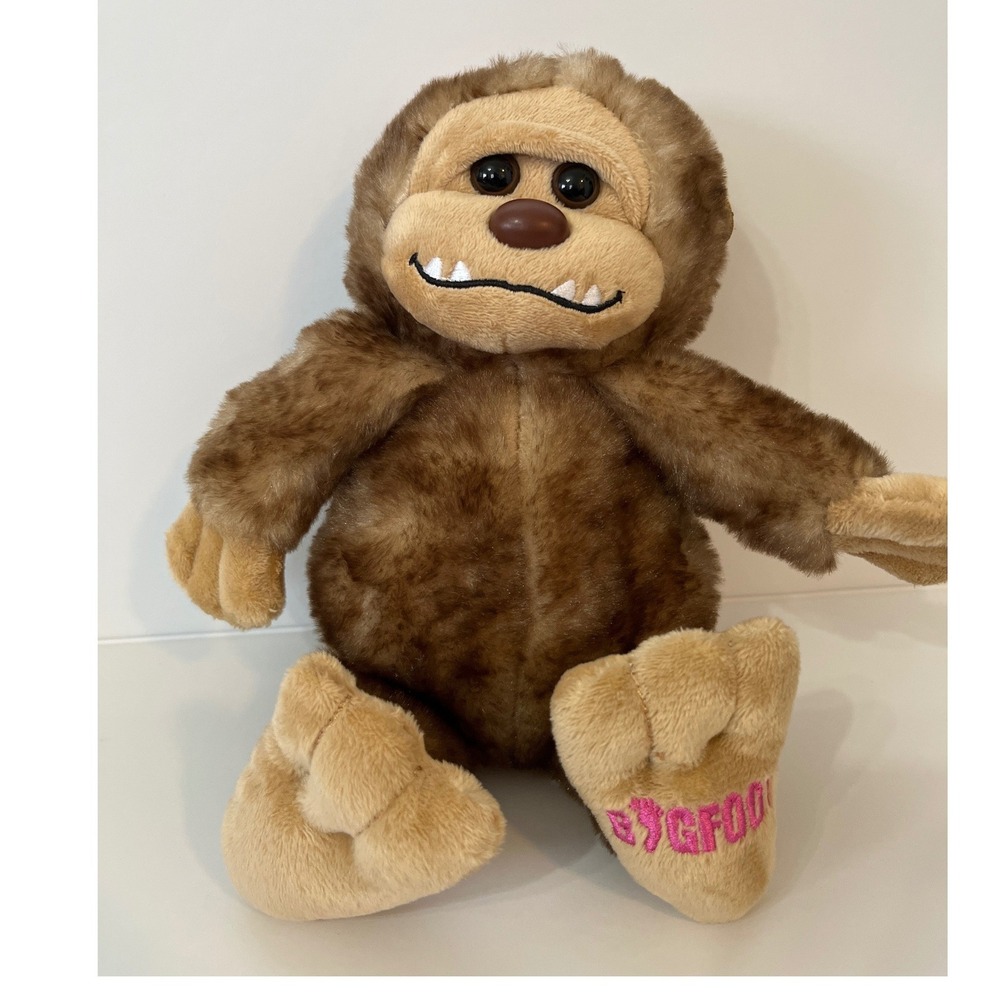 The Petting Zoo Bigfoot Plush Stuffed Animal Pink‎ Bow Brown Fuzzy